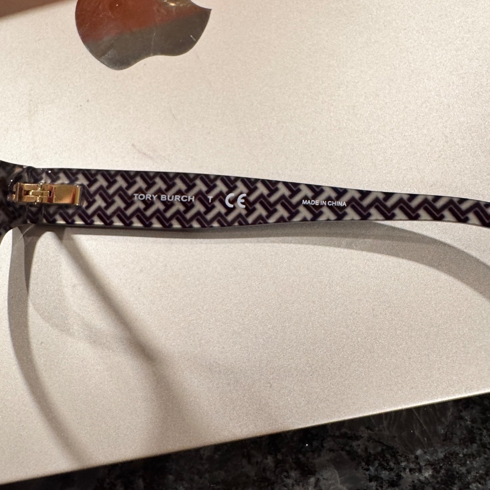 Authentic Tory Burch eyeglasses - Picture 3 of 6
